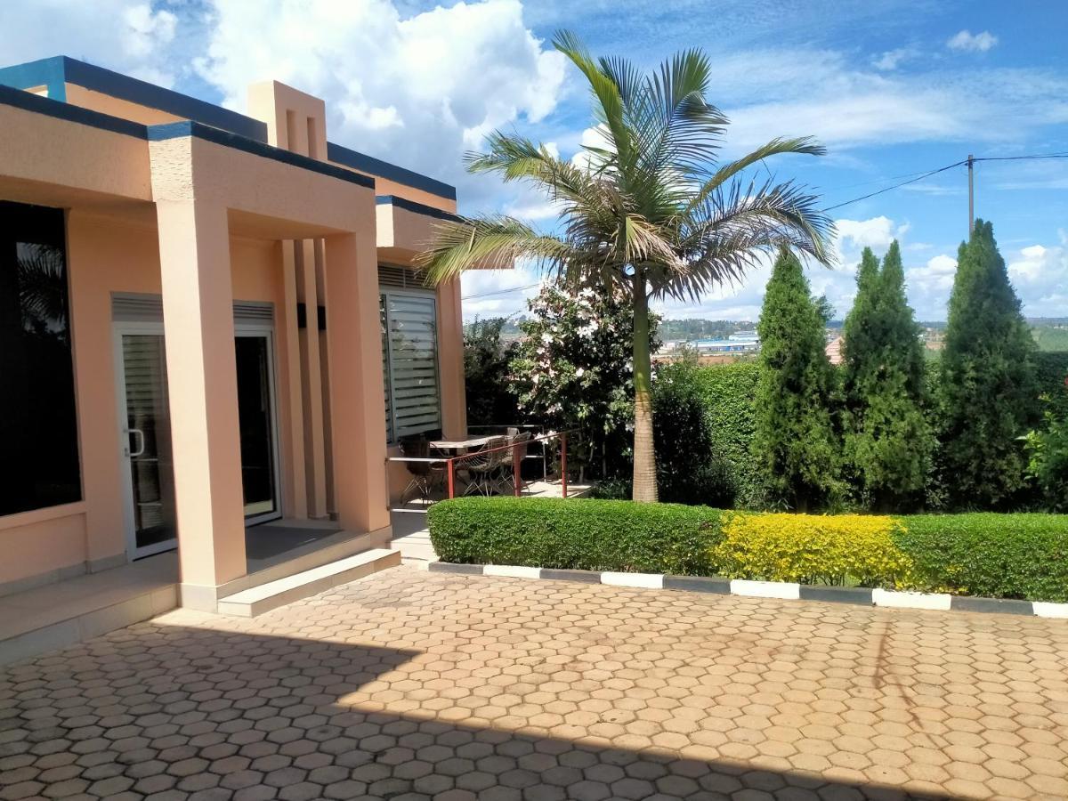 Ikaze B&B Kigali Exterior photo